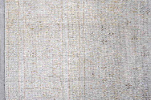 Antique Area Rug (6' x 9')